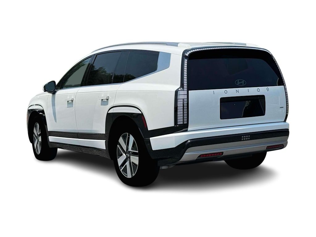 Thumbnail: 2026 Hyundai Ioniq - 4