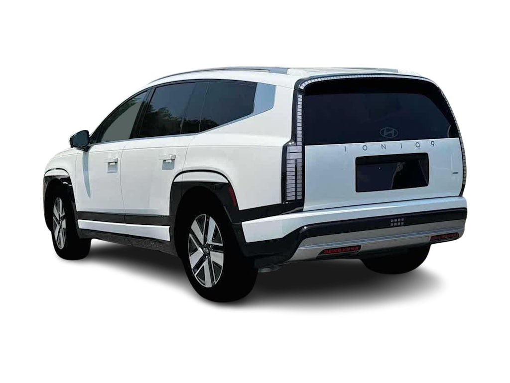 Thumbnail: 2026 Hyundai Ioniq - 4