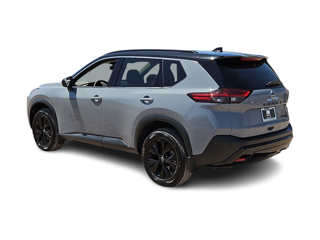Thumbnail: 2023 Nissan Rogue - 4