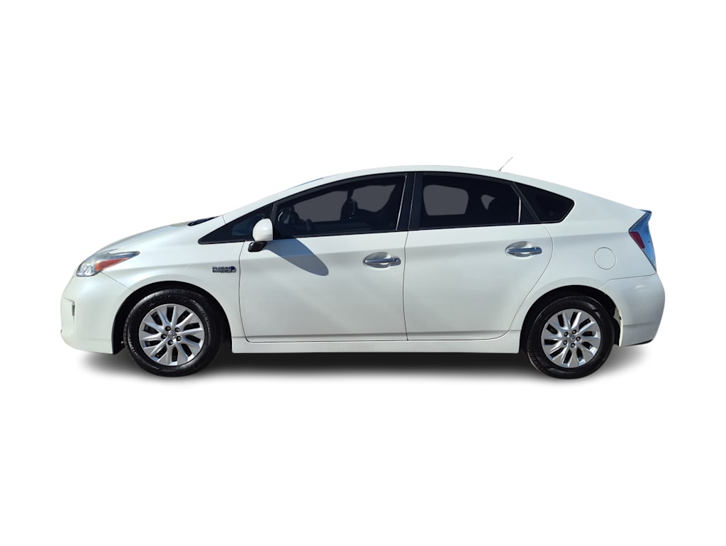Thumbnail: 2014 Toyota Prius - 3