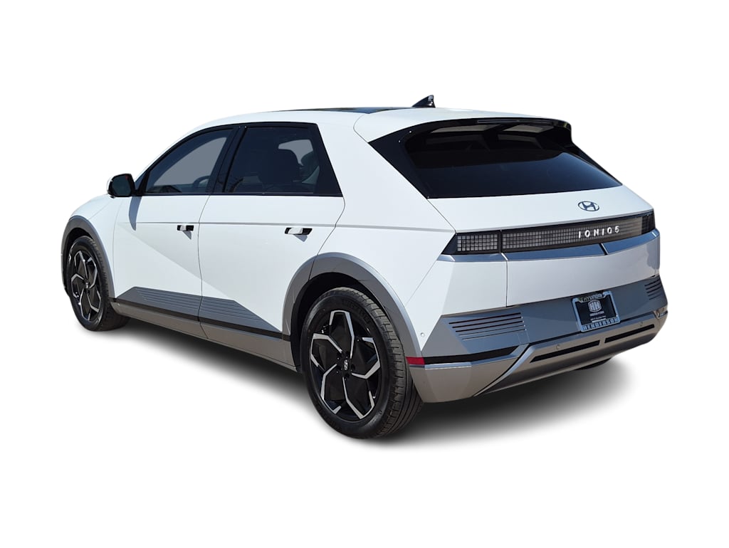 Thumbnail: 2023 Hyundai Ioniq 5 - 4