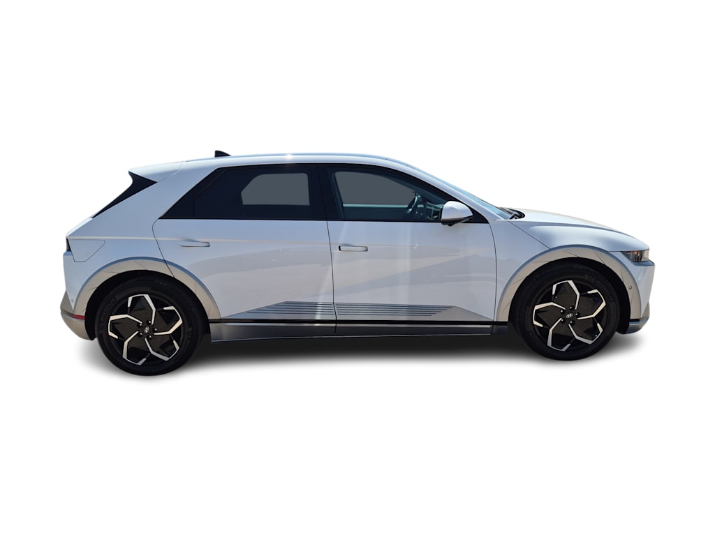 Thumbnail: 2023 Hyundai Ioniq 5 - 19