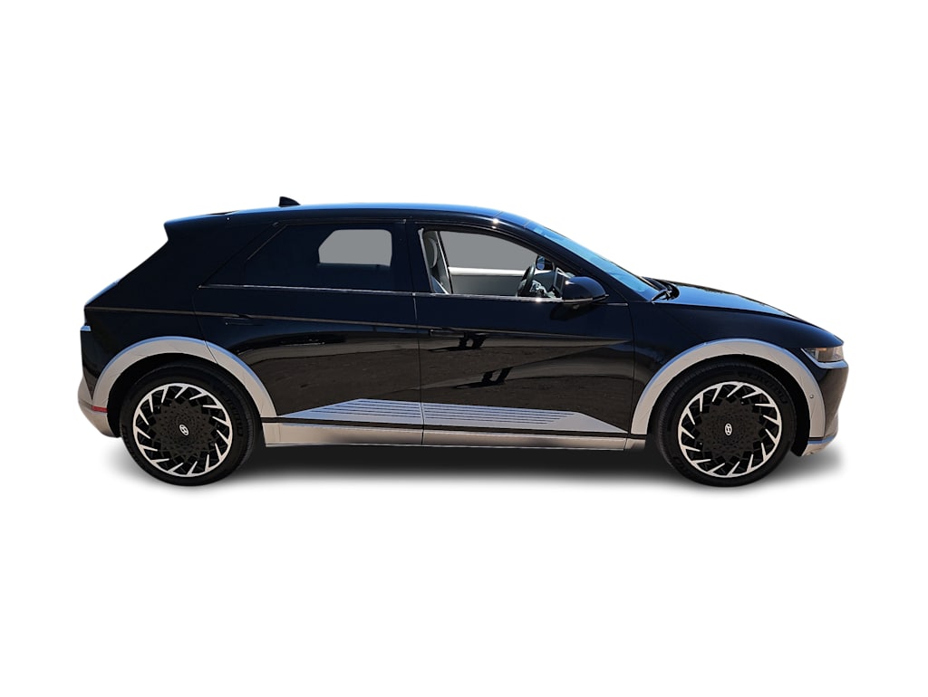 Thumbnail: 2023 Hyundai Ioniq 5 - 23