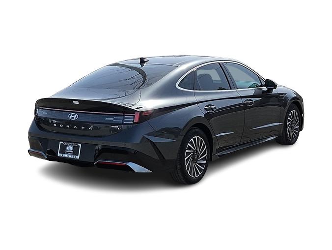 Thumbnail: 2025 Hyundai Sonata - 18