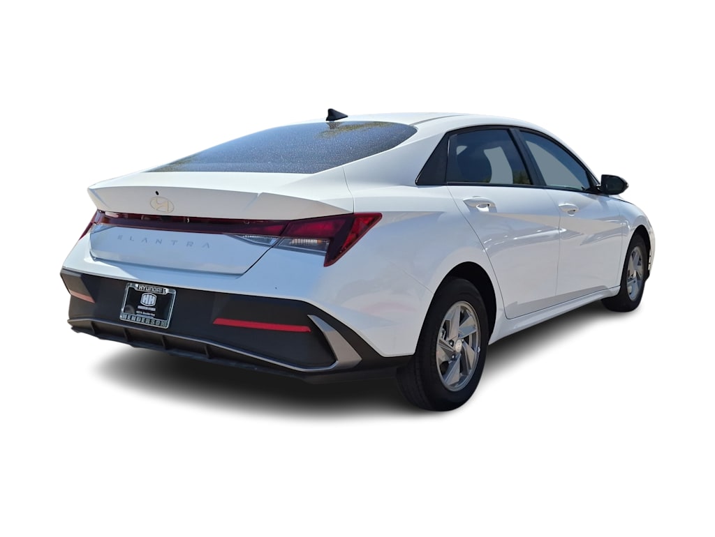 Thumbnail: 2026 Hyundai Elantra - 23
