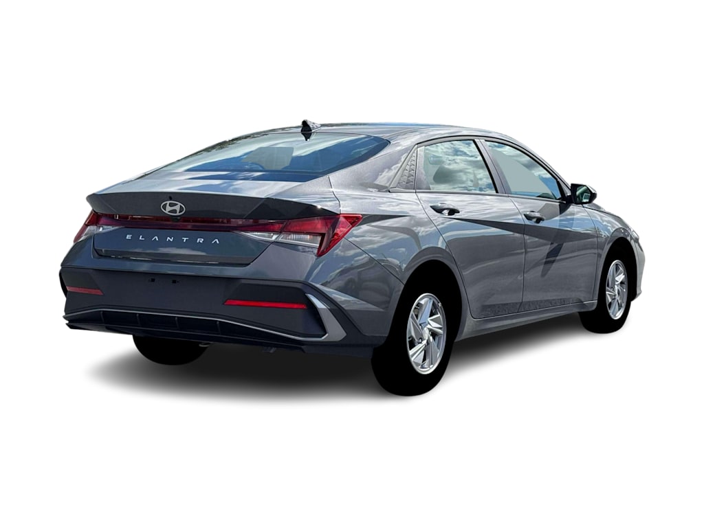 Thumbnail: 2026 Hyundai Elantra - 14
