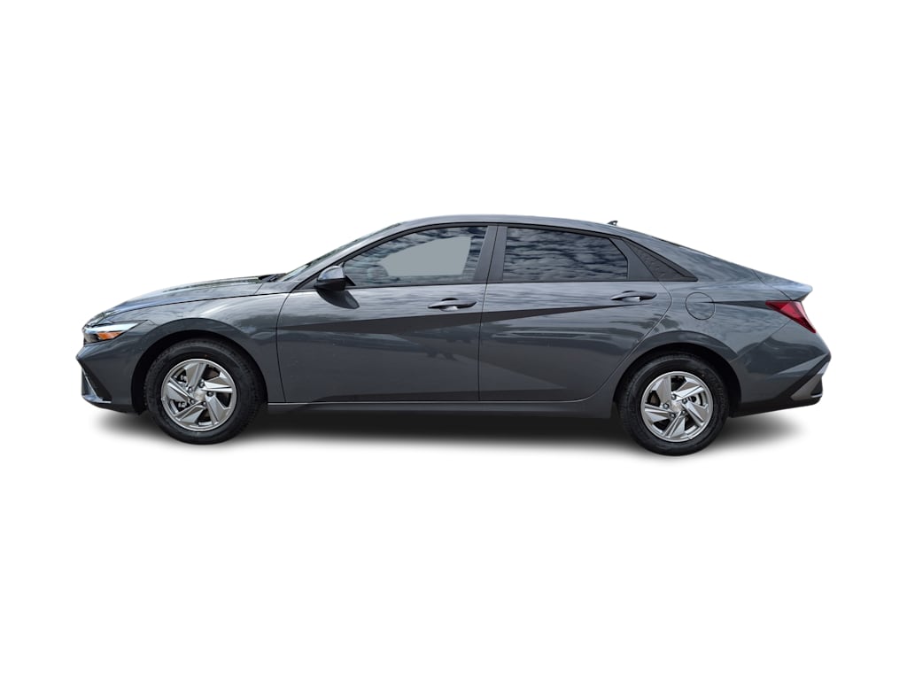 Thumbnail: 2026 Hyundai Elantra - 3