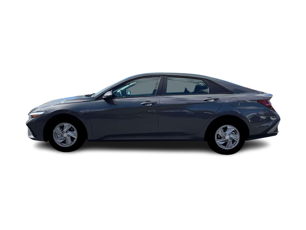 Thumbnail: 2026 Hyundai Elantra - 3