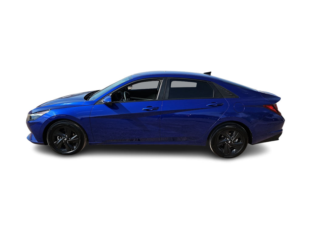 Thumbnail: 2023 Hyundai Elantra - 3