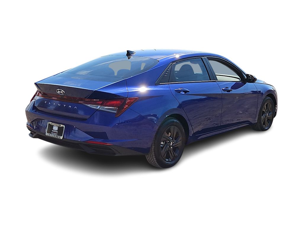 Thumbnail: 2023 Hyundai Elantra - 23