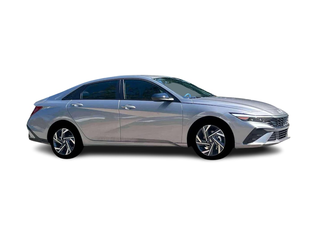 Thumbnail: 2025 Hyundai Elantra - 18