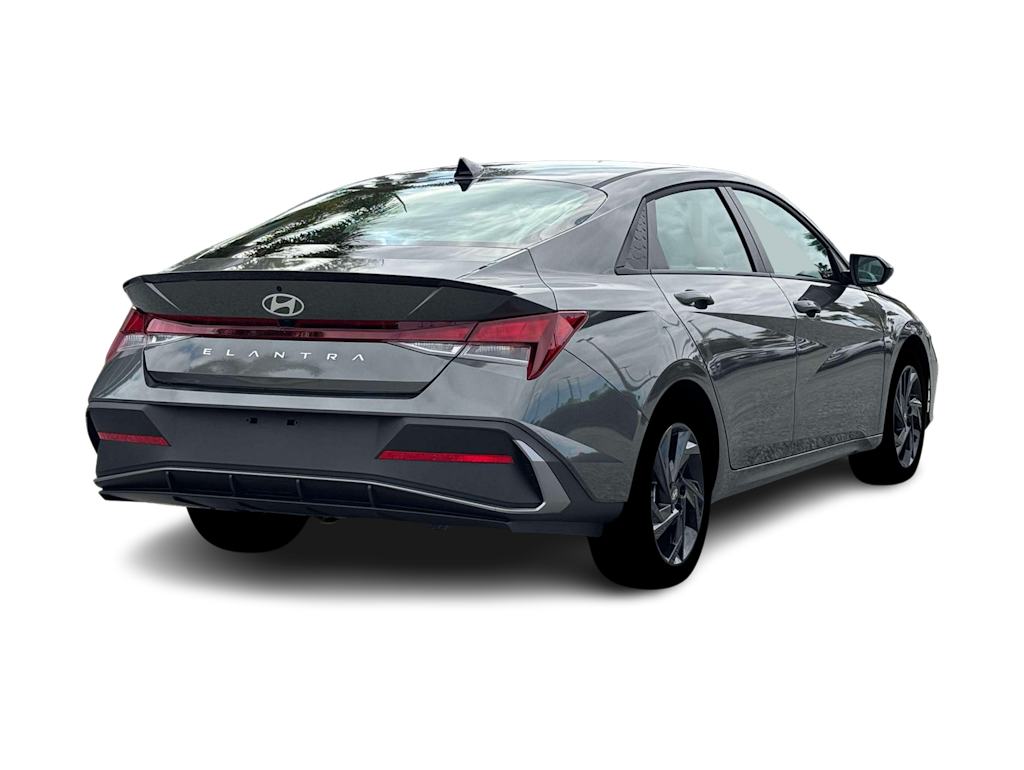 Thumbnail: 2026 Hyundai Elantra - 15