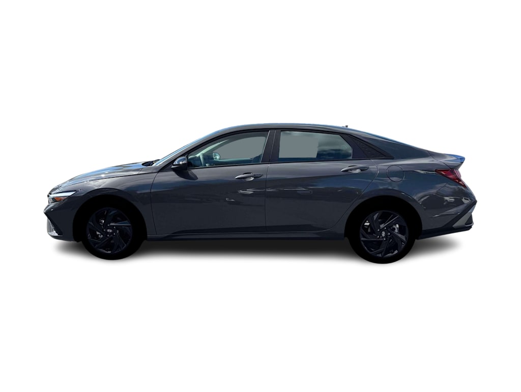 Thumbnail: 2026 Hyundai Elantra - 3