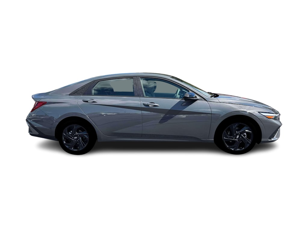Thumbnail: 2026 Hyundai Elantra - 17