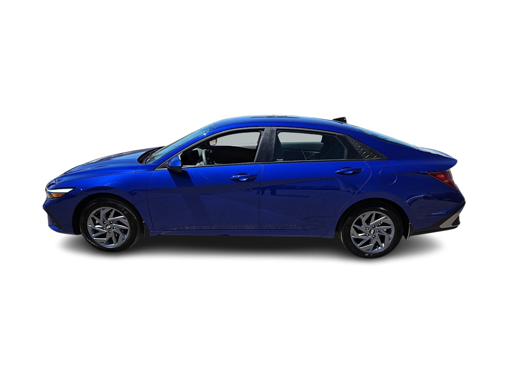 Thumbnail: 2025 Hyundai Elantra - 3