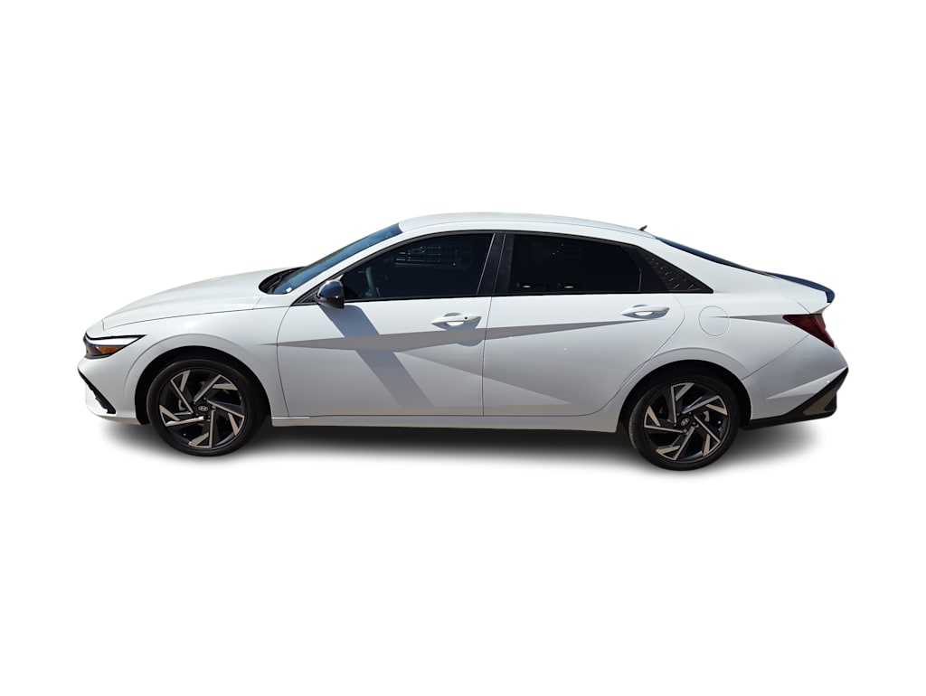 Thumbnail: 2025 Hyundai Elantra - 3