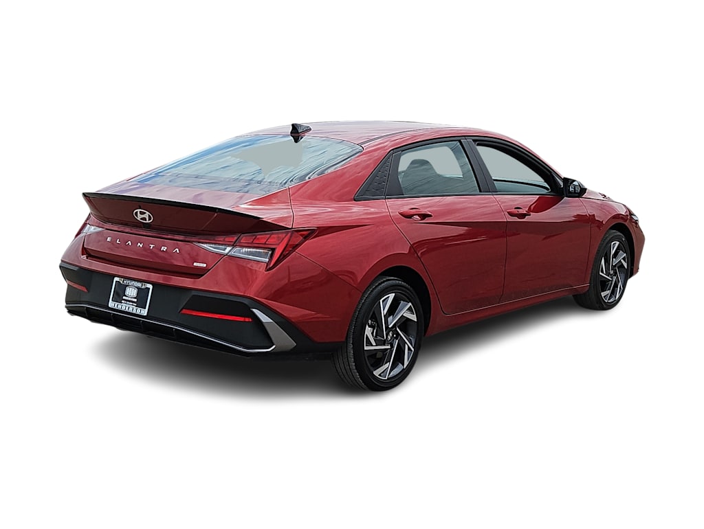 Thumbnail: 2025 Hyundai Elantra - 21