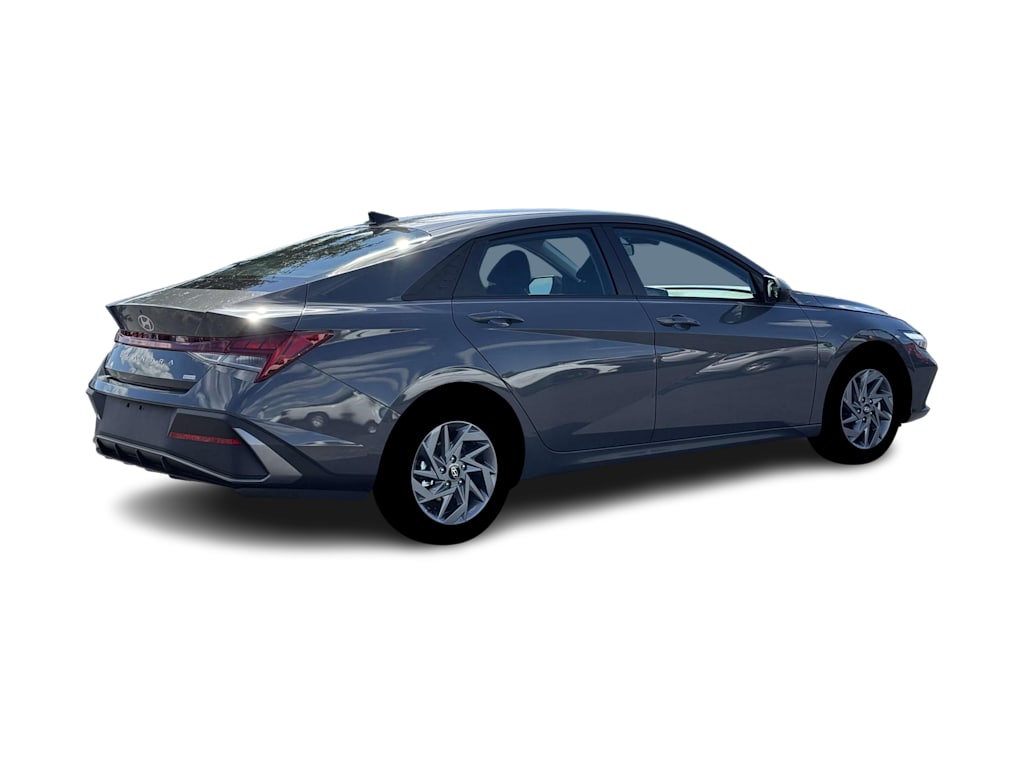 Thumbnail: 2026 Hyundai Elantra - 16