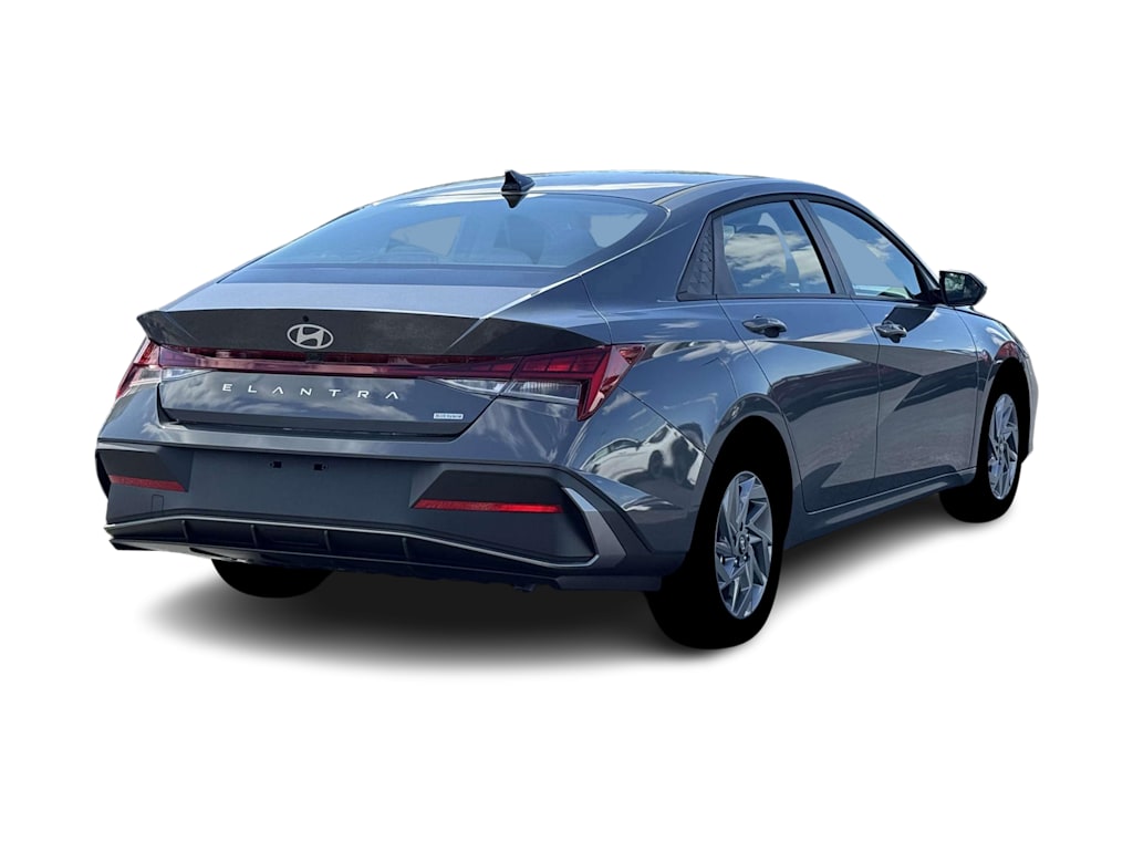 Thumbnail: 2026 Hyundai Elantra - 15