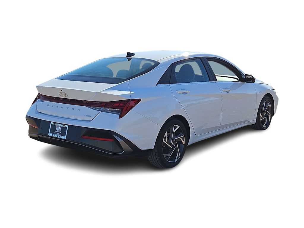 Thumbnail: 2024 Hyundai Elantra - 20
