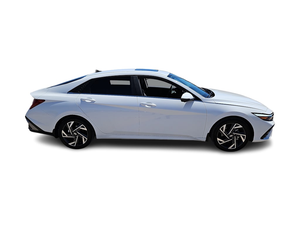 Thumbnail: 2024 Hyundai Elantra - 22