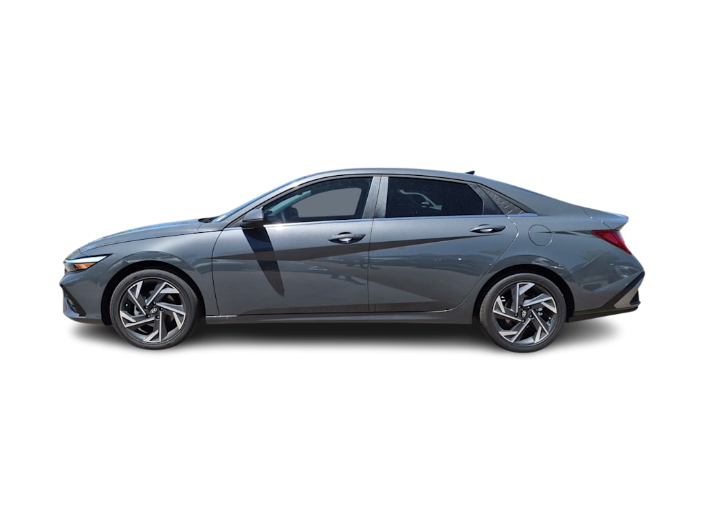 Thumbnail: 2026 Hyundai Elantra - 3