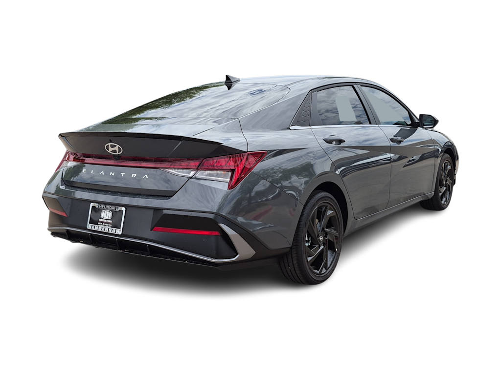 Thumbnail: 2026 Hyundai Elantra - 22