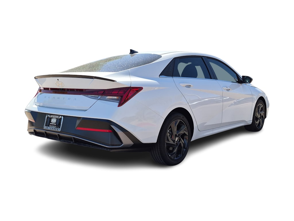 Thumbnail: 2026 Hyundai Elantra - 22