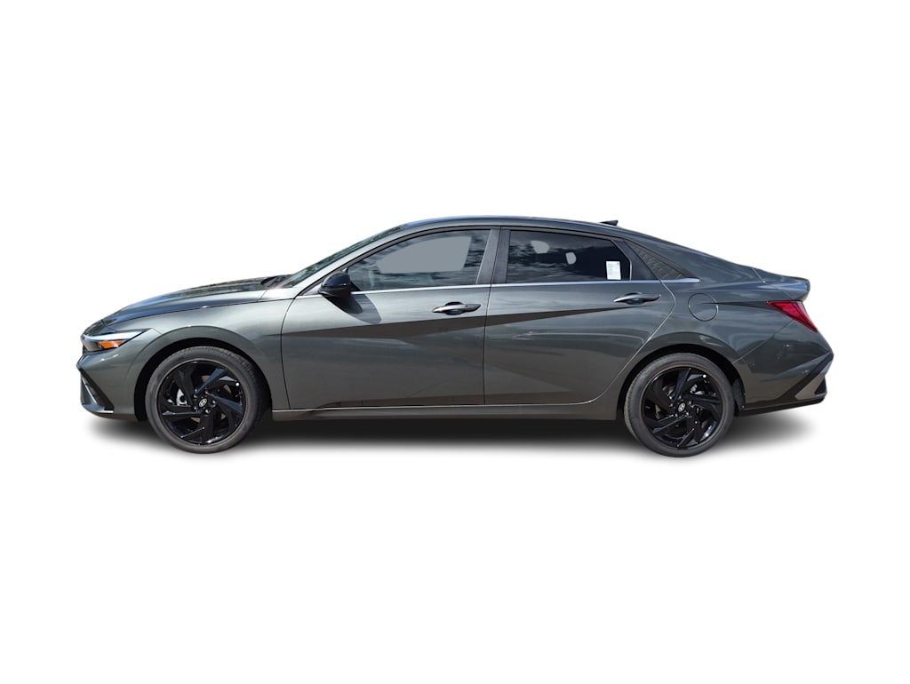 Thumbnail: 2026 Hyundai Elantra - 3