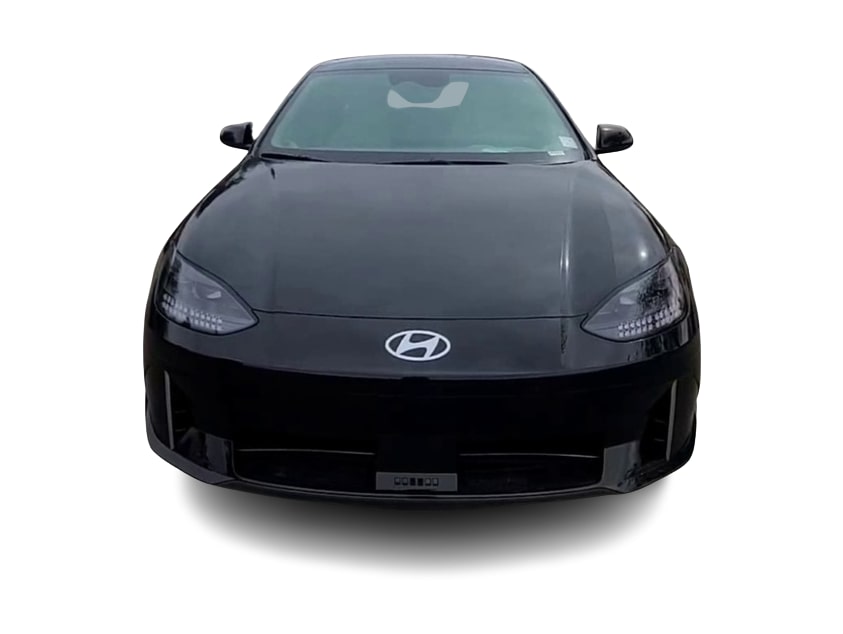 Thumbnail: 2023 Hyundai Ioniq 6 - 4