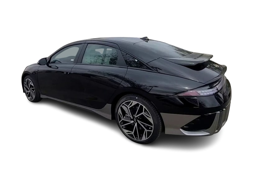 Thumbnail: 2023 Hyundai Ioniq 6 - 19