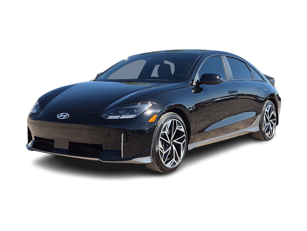 Thumbnail: 2023 Hyundai Ioniq 6 - 18