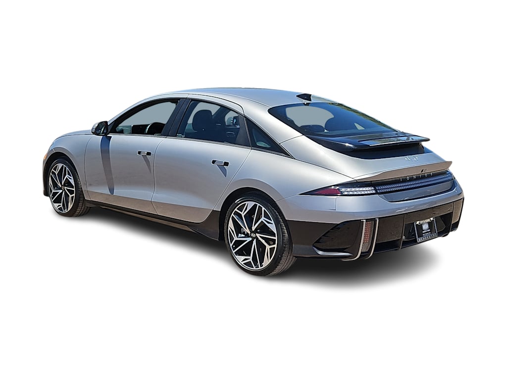Thumbnail: 2024 Hyundai Ioniq 6 - 4
