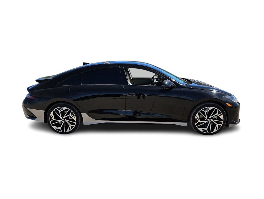 Thumbnail: 2023 Hyundai Ioniq 6 - 21