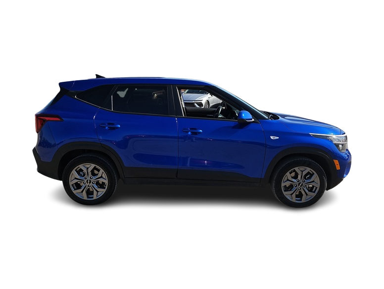 Thumbnail: 2024 Kia Seltos - 24