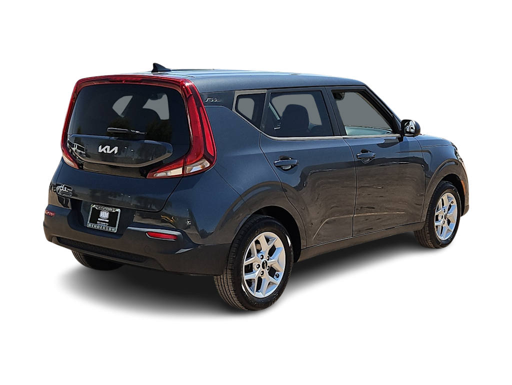 Thumbnail: 2022 Kia Soul - 23