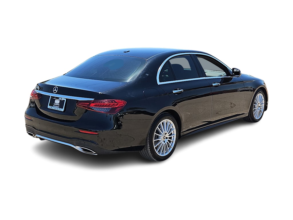 Thumbnail: 2021 Mercedes-Benz E-Class - 22