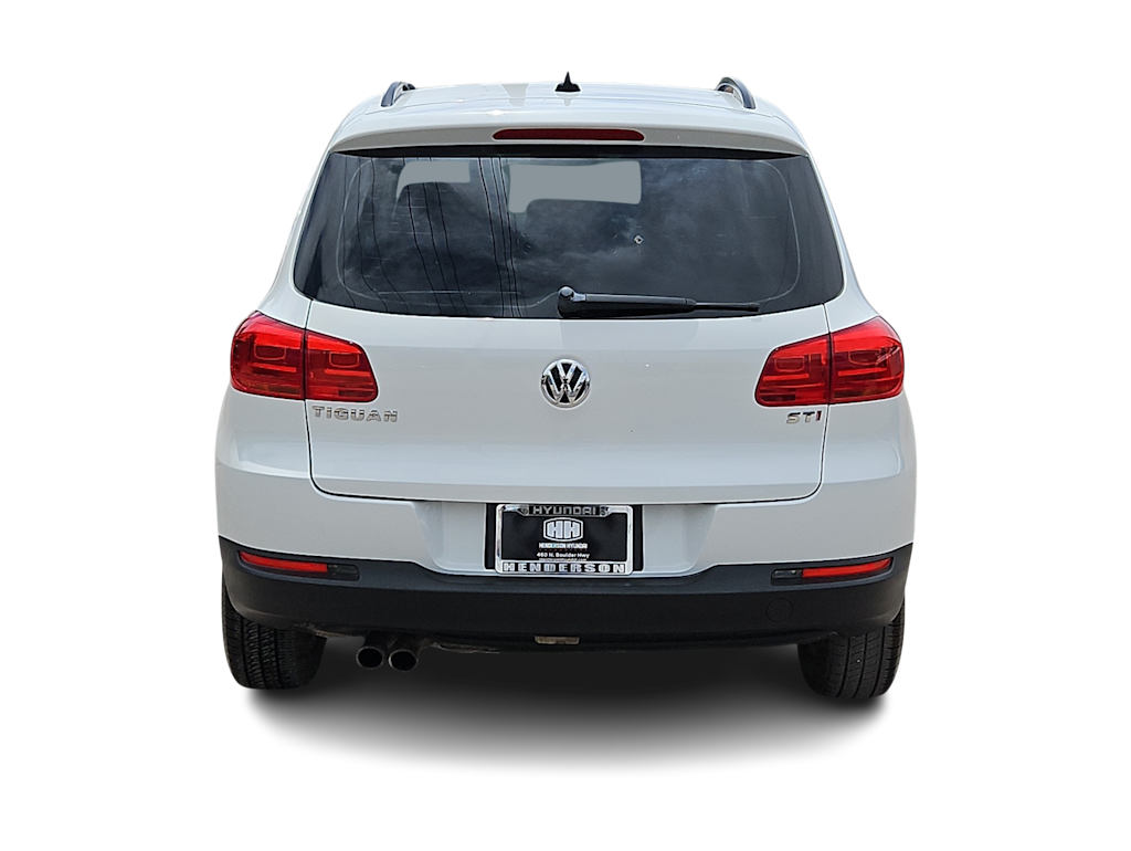 Thumbnail: 2017 Volkswagen Tiguan - 5