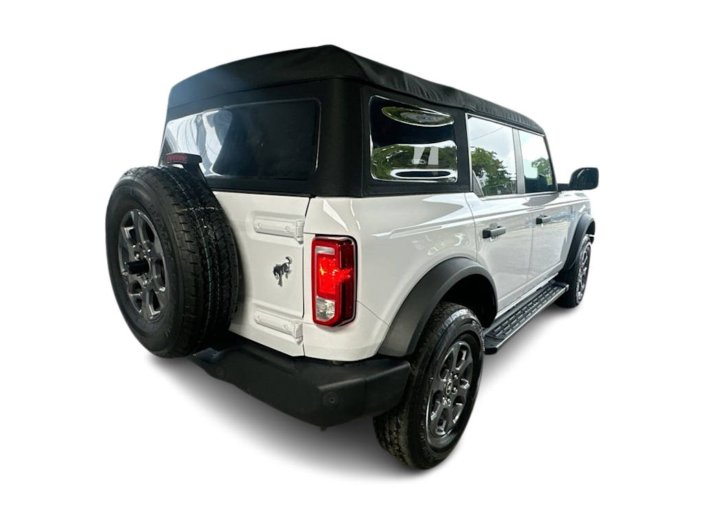 Thumbnail: 2023 Ford Bronco - 21