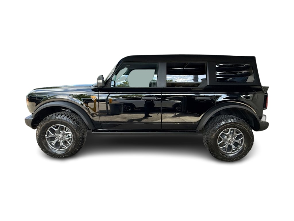 Thumbnail: 2025 Ford Bronco - 3