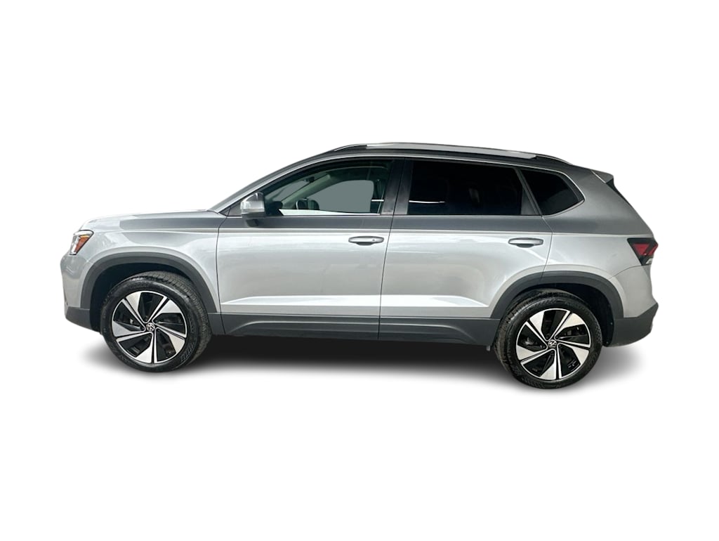 Thumbnail: 2025 Volkswagen Taos - 3