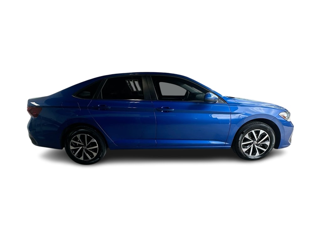Thumbnail: 2023 Volkswagen Jetta - 23