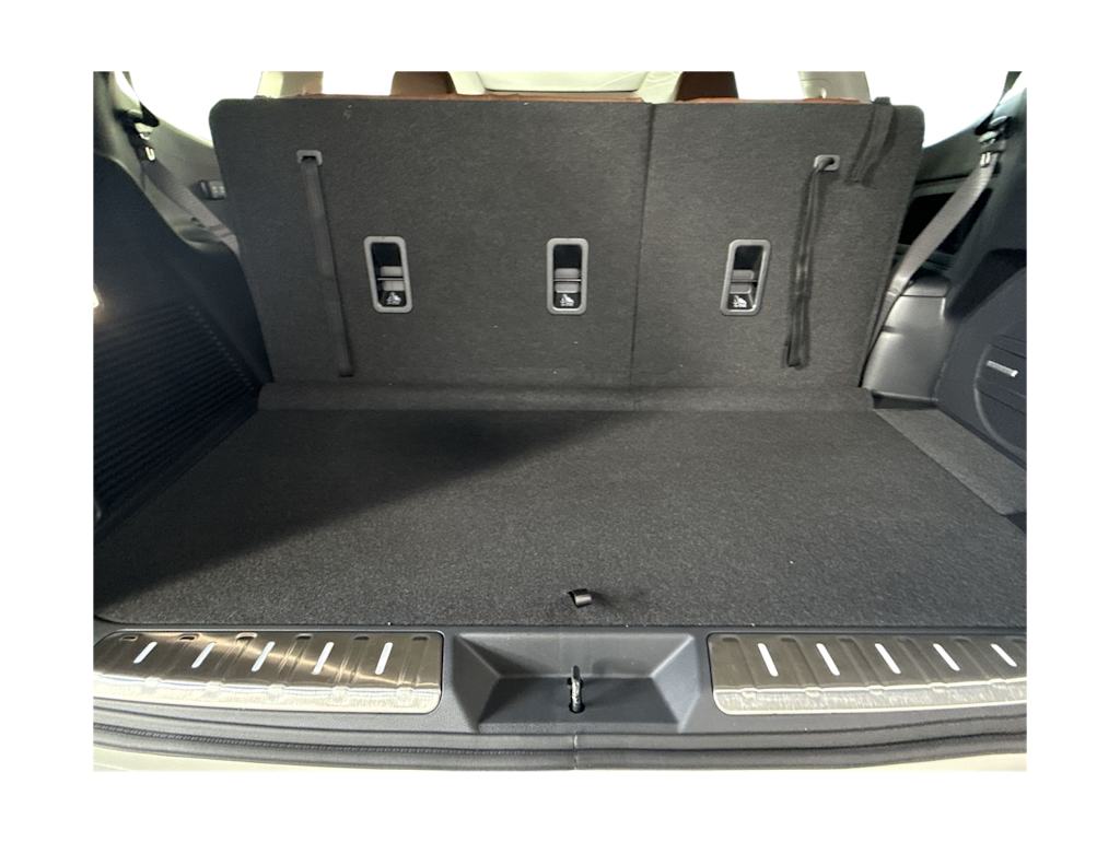 Thumbnail: 2026 Subaru Ascent - 18