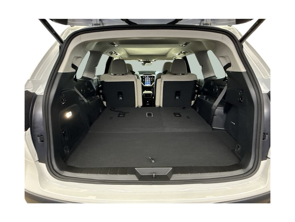 2025 Subaru Ascent Limited 18