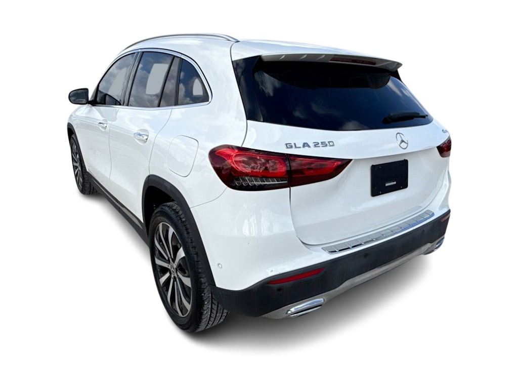 Thumbnail: 2023 Mercedes-Benz GLA - 4