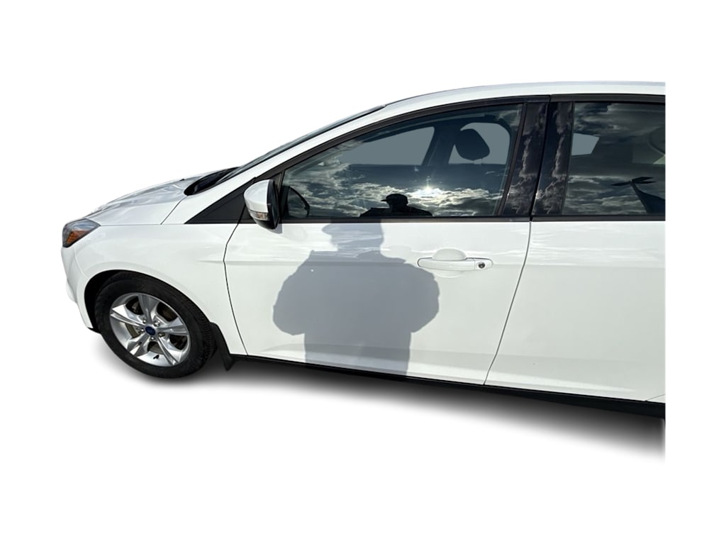2014 Ford Focus SE 3