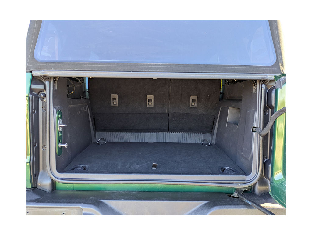 Thumbnail: 2022 Ford Bronco - 14