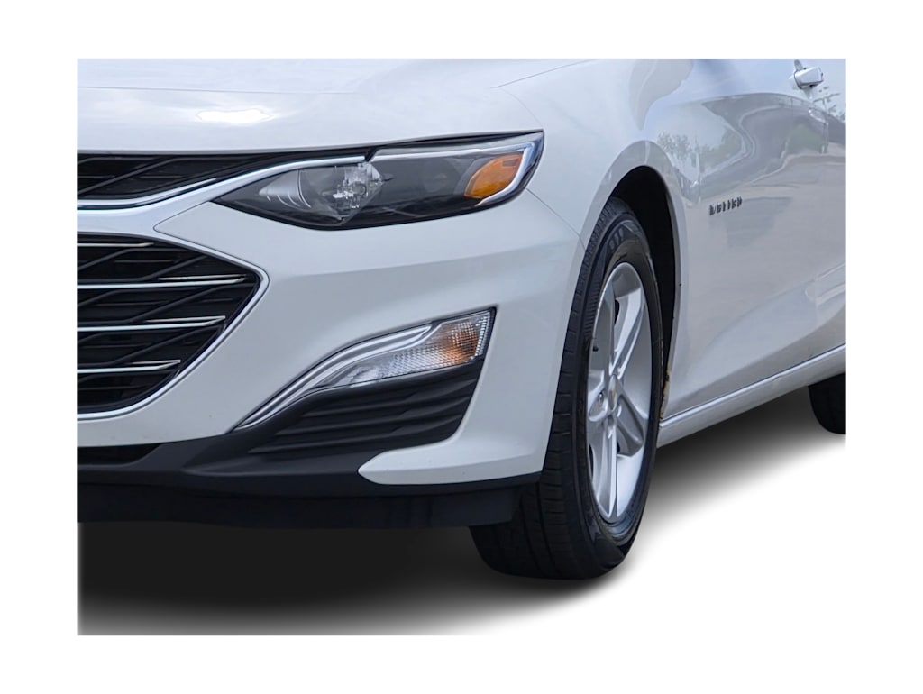 Thumbnail: 2020 Chevrolet Malibu - 23
