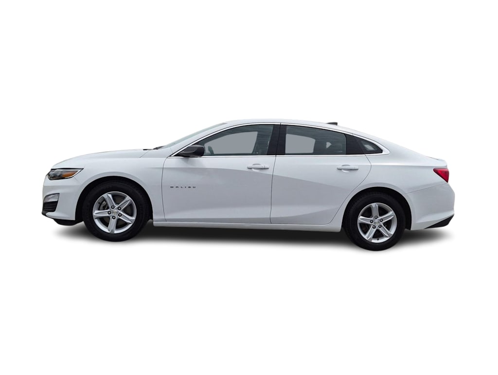 Thumbnail: 2020 Chevrolet Malibu - 3