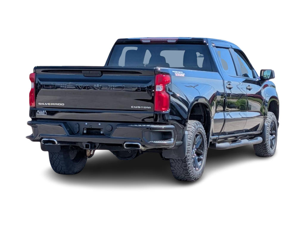 Thumbnail: 2021 Chevrolet Silverado 1500 - 17